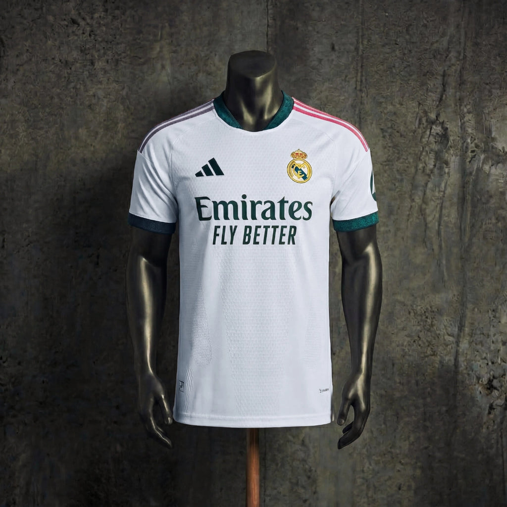 Real Madrid F.C. Home Kit 2026-27 [PLAYER VERSION]