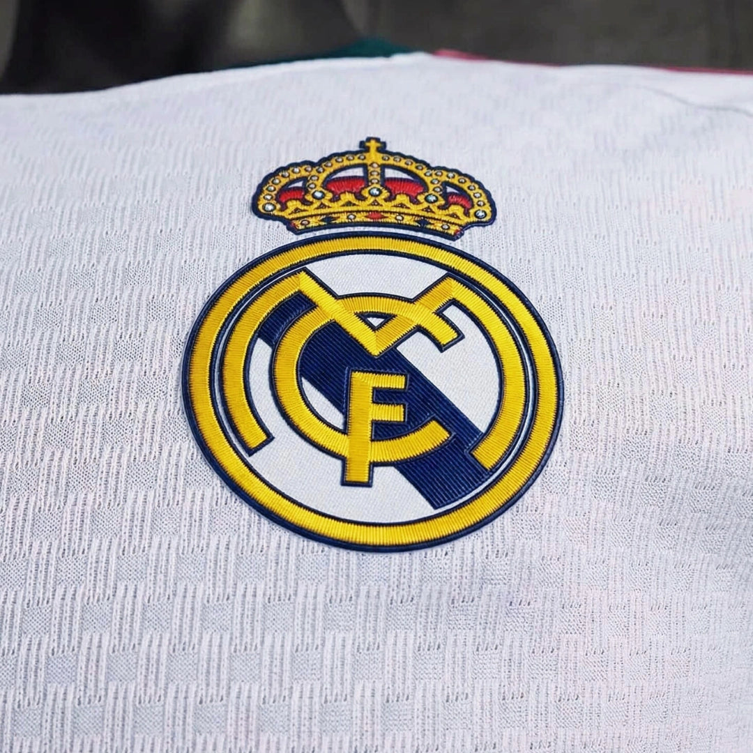 Real Madrid F.C. Home Kit 2026-27 [PLAYER VERSION]